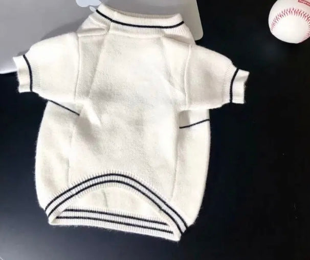 Star Dpaw Sweater